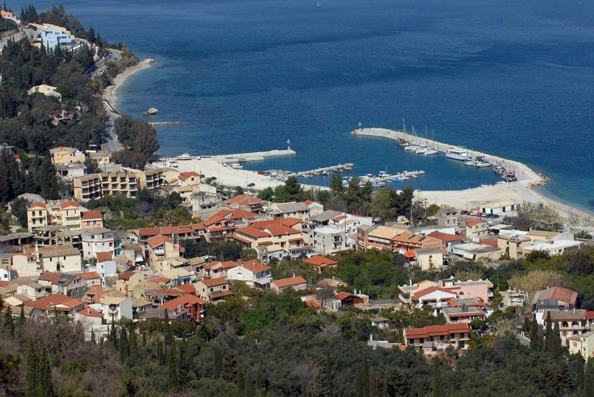 Corfu Gold Luxury Suites Benitses  Buitenkant foto